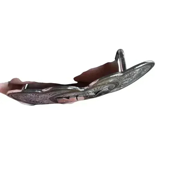 Montana Silversmiths NRA Women’s Triple Heart Buckle New In Box - Picture 5 of 6